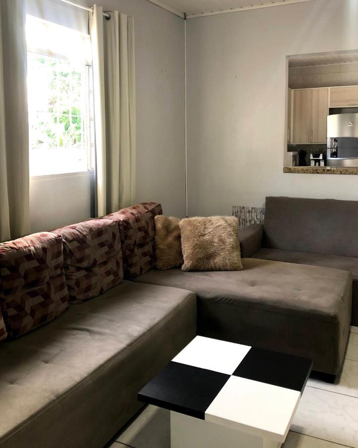 Quarto Privado no Coração de Foz - casa e banheiro compartilhado Foz do Iguaçu Exterior foto